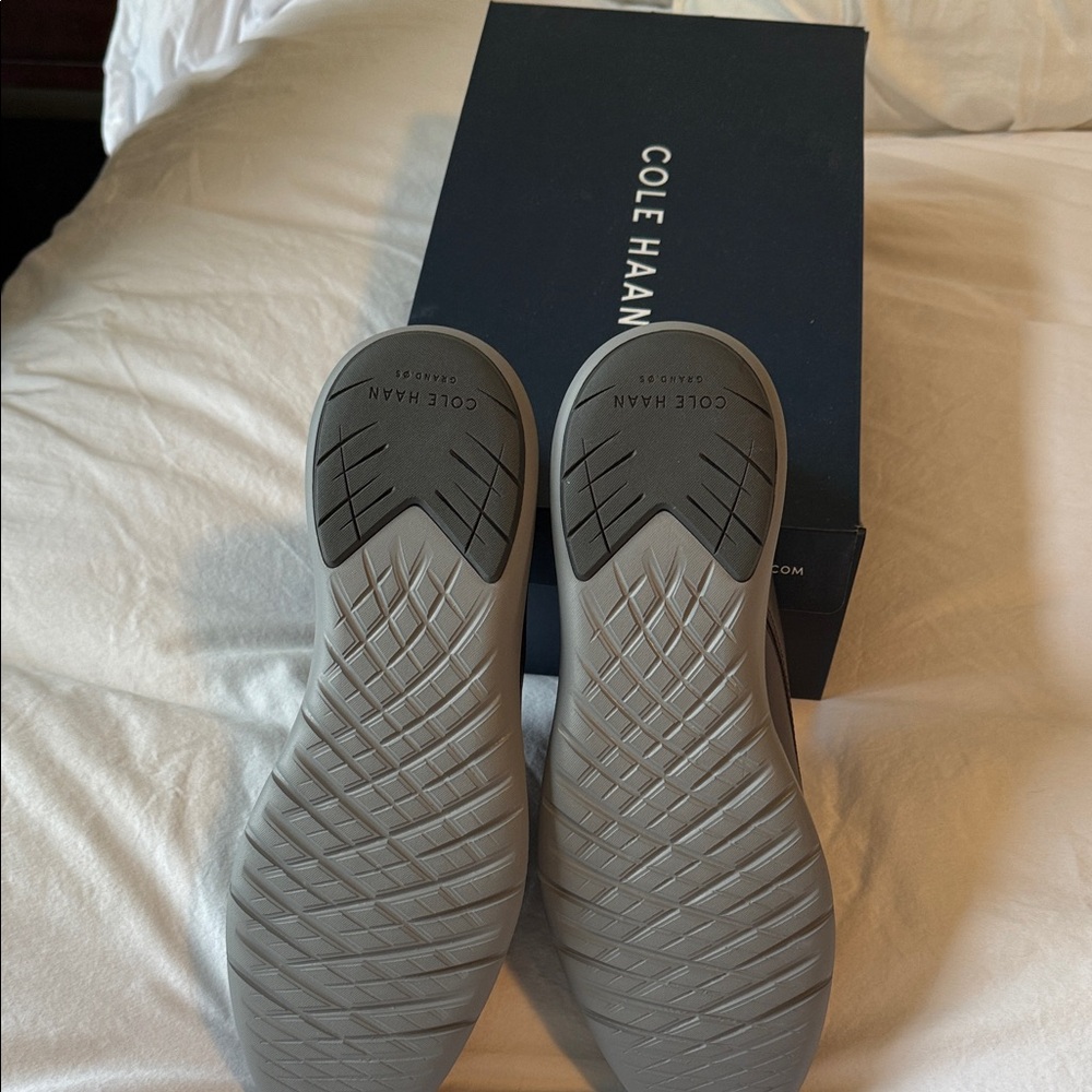 Cole Haan Men's Dark Gray Leather Oxfords - Picture 2 of 3